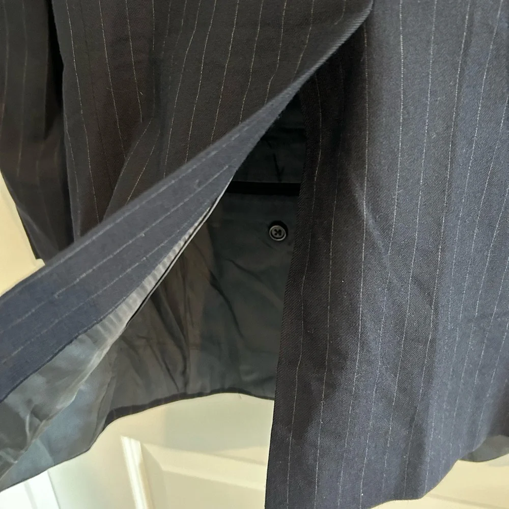 Burberry Pinstripe Blazer Navy Blue Size 42R
